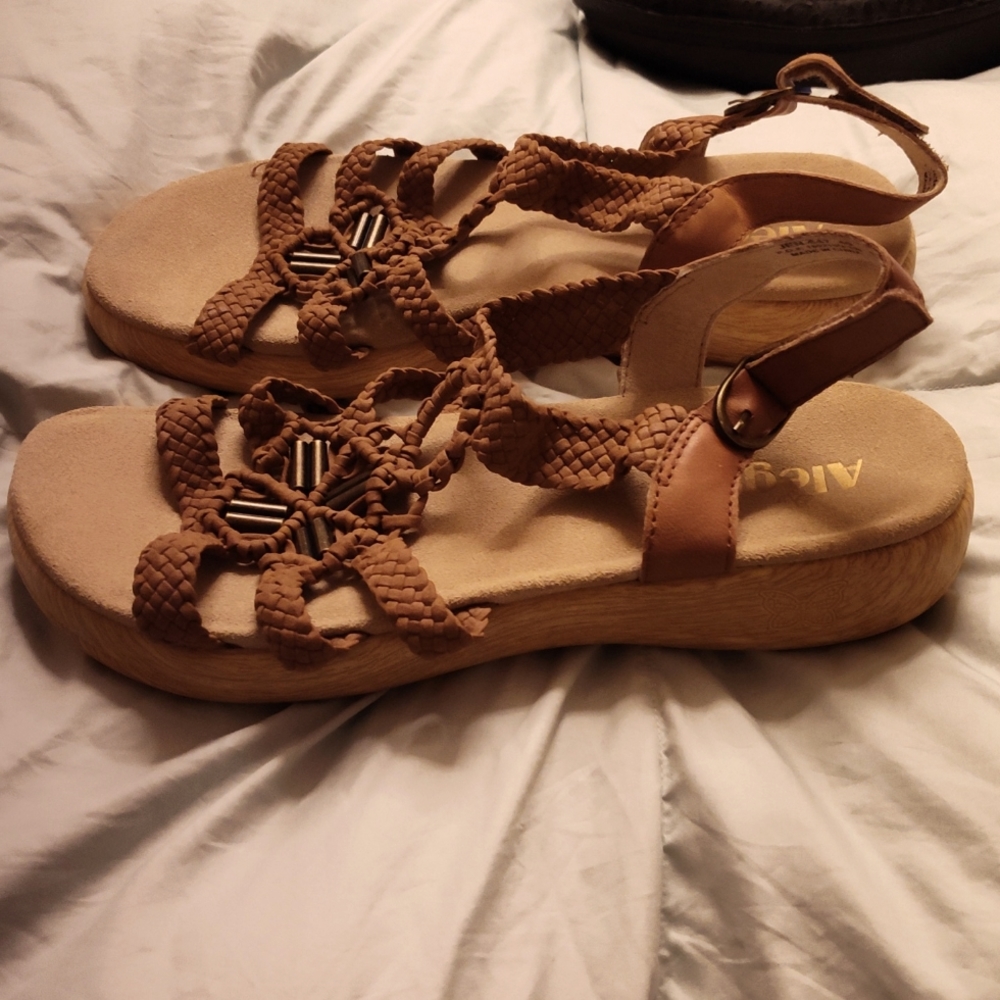 Algeria Braided Strap Sandals Size 10